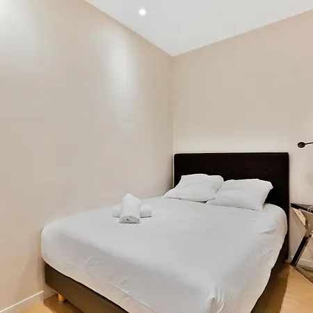 Blue Nights Apartments - Sebastopol Paris Room photo