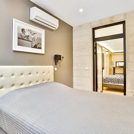 Blue Nights Apartments - Sebastopol Paris Room photo