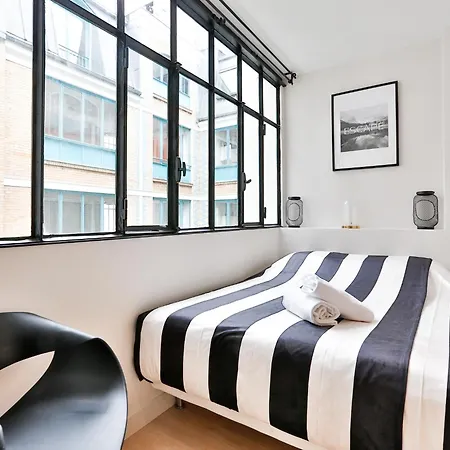Blue Nights Apartments - Sebastopol Paris Room photo