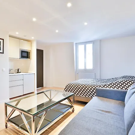 Blue Nights Apartments - Sebastopol Paris Room photo