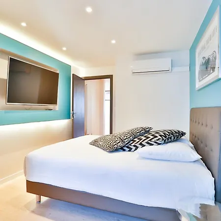 Blue Nights Apartments - Sebastopol Paris Room photo