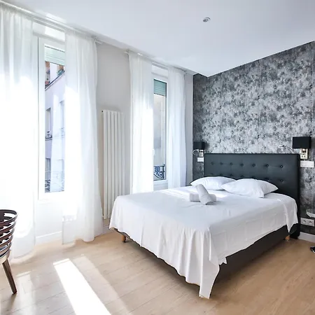 Blue Nights Apartments - Sebastopol Paris Room photo